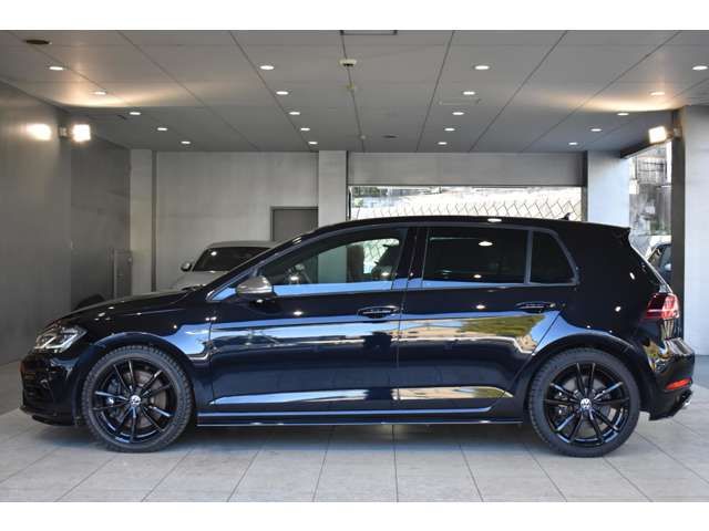 VOLKSWAGEN GOLF R 2017 Image 31