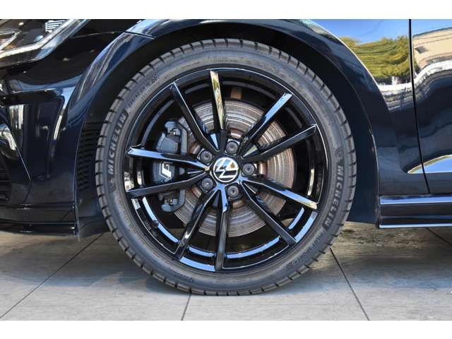 VOLKSWAGEN GOLF R 2017 Image 31