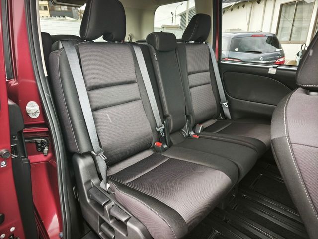 NISSAN SERENA  S-HYBRID 2018 Image 31