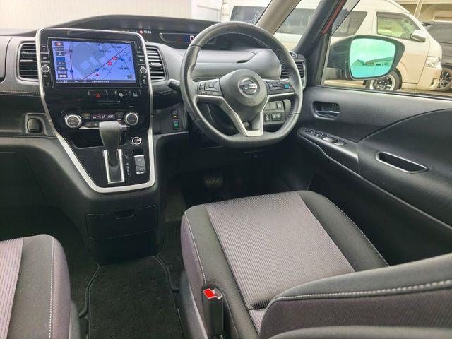 NISSAN SERENA  S-HYBRID 2018 Image 31