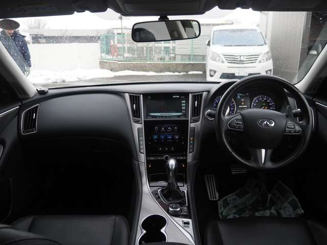 NISSAN SKYLINE HYBRID 2014 Image 31