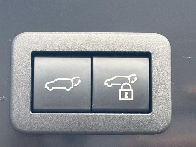 TOYOTA COROLLA CROSS HYBRID 2024 Image 31