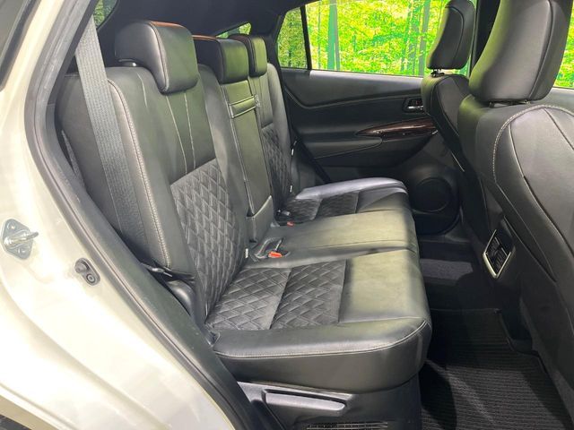 TOYOTA HARRIER HYBRID 2015 Image 31