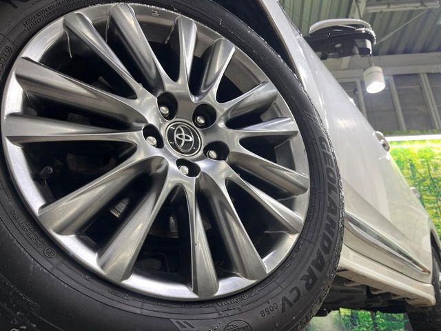 TOYOTA HARRIER HYBRID 2015 Image 31