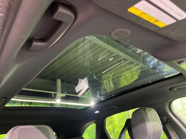 JAGUAR F-PACE 2024 Image 31