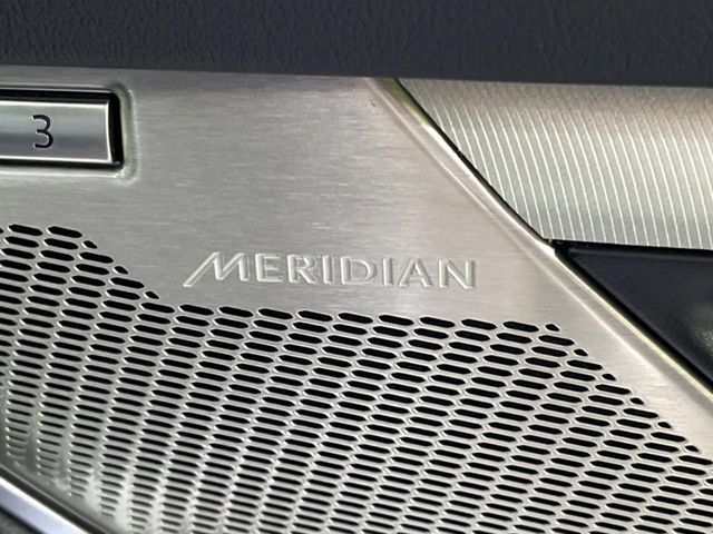 JAGUAR F-PACE 2024 Image 31