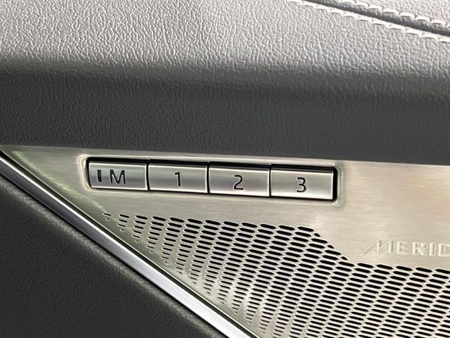 JAGUAR F-PACE 2024 Image 31