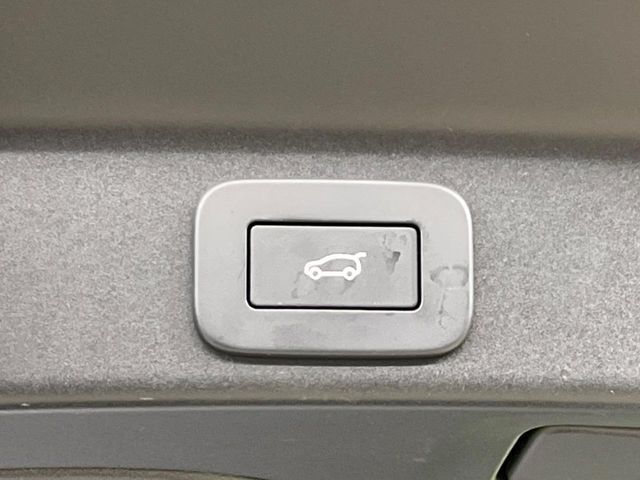 JAGUAR F-PACE 2024 Image 31