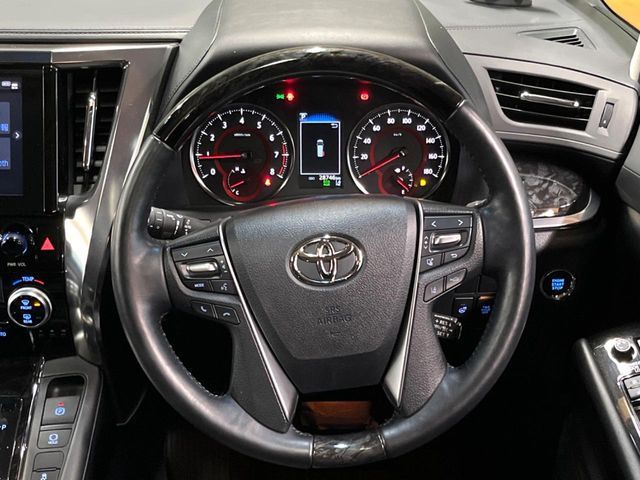 TOYOTA ALPHARD 2022 Image 31