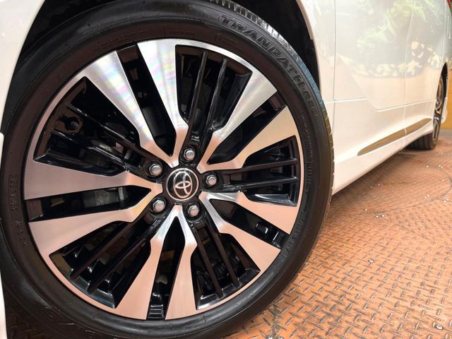 TOYOTA ALPHARD 2022 Image 31