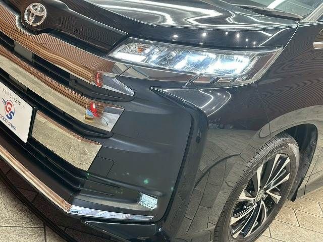 TOYOTA NOAH 2022 Image 31