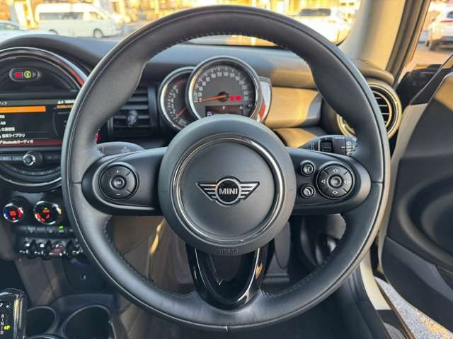 BMW MINI COOPER 2019 Image 31