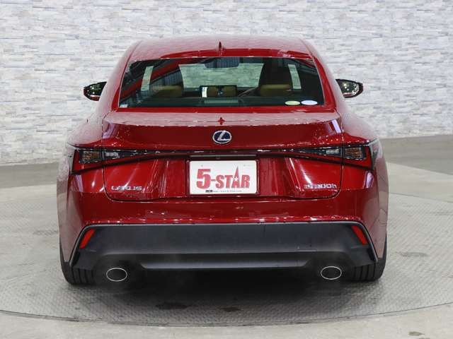 TOYOTA LEXUS IS300H 2021 Image 31