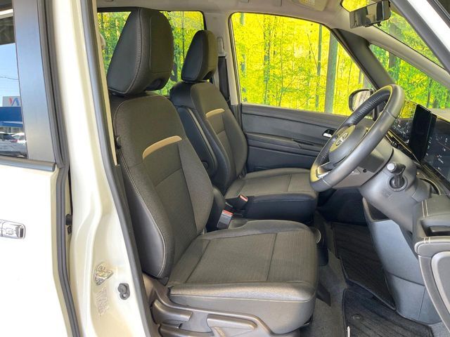 NISSAN SERENA  WG 2023 Image 31