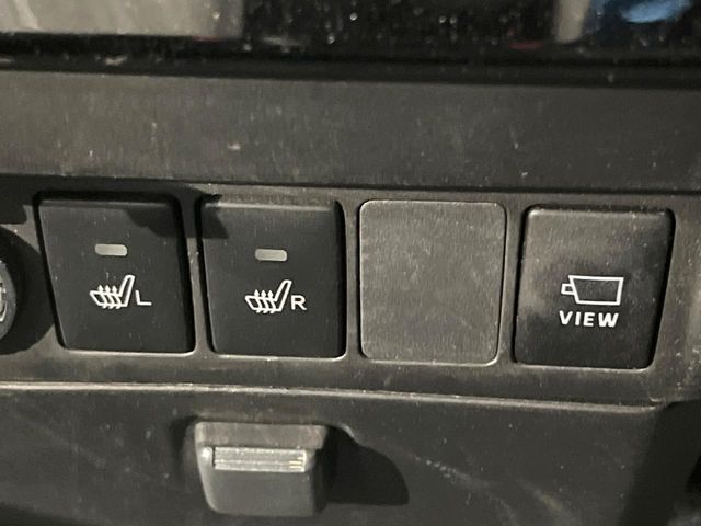 TOYOTA ROOMY 2018 Image 31