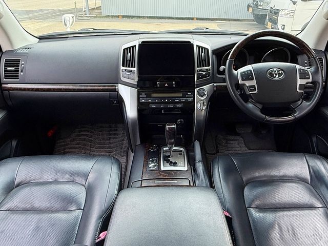 TOYOTA LANDCRUISER WAGON 2014 Image 31