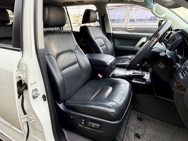 TOYOTA LANDCRUISER WAGON 2014 Image 31