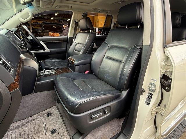 TOYOTA LANDCRUISER WAGON 2014 Image 31