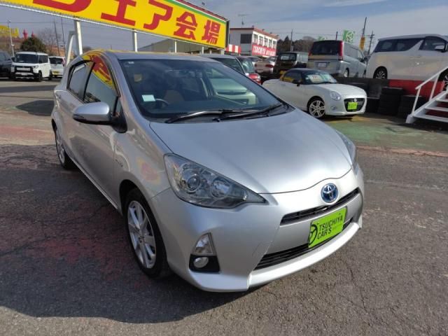 TOYOTA AQUA 2012 Image 31