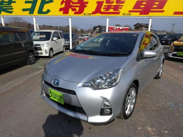 TOYOTA AQUA 2012 Image 31