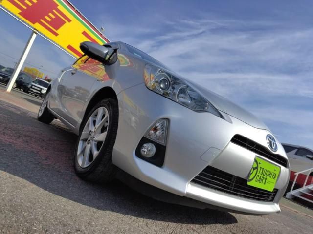 TOYOTA AQUA 2012 Image 31