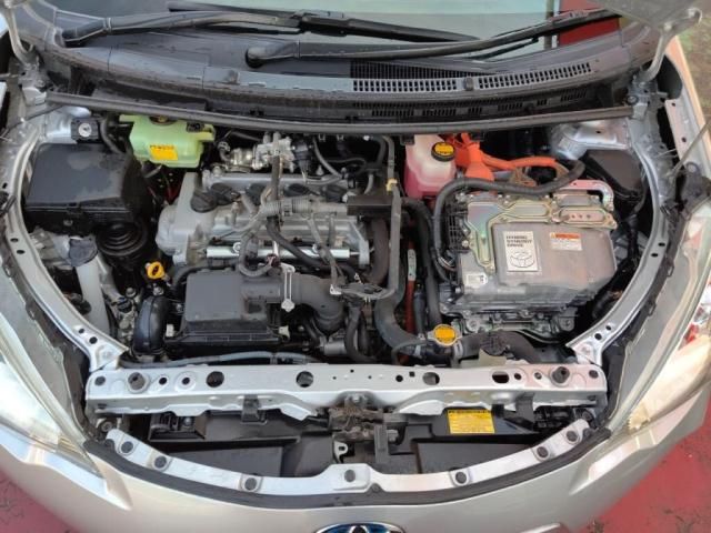 TOYOTA AQUA 2012 Image 31