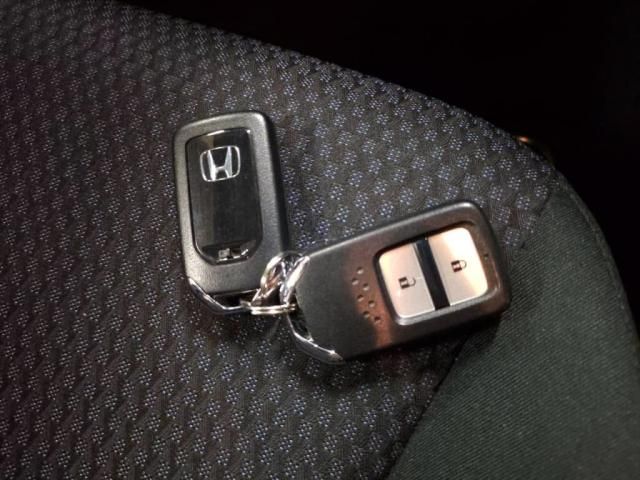 HONDA FIT 2018 Image 31