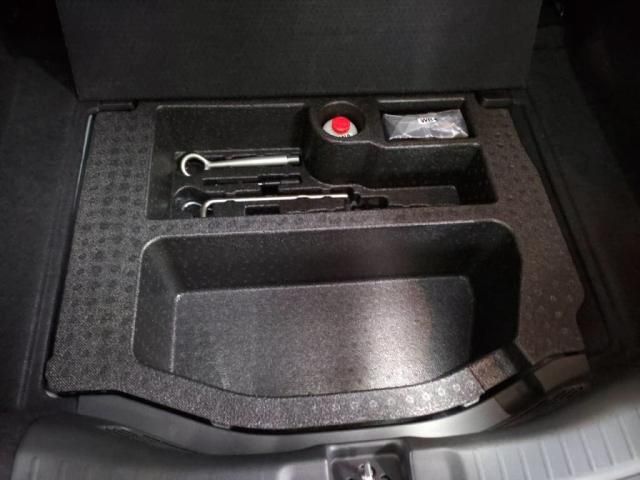 HONDA FIT 2018 Image 31