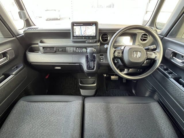 HONDA N BOX CUSTOM 2023 Image 31