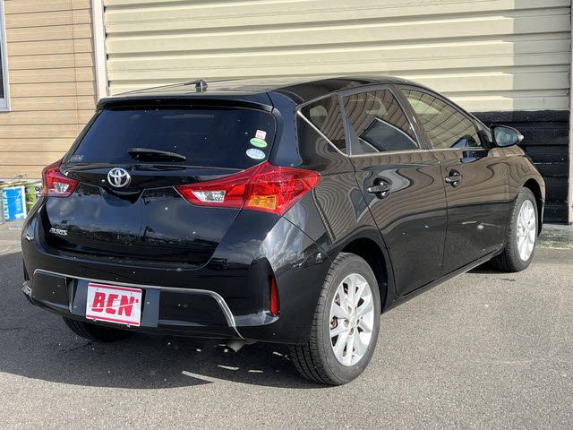 TOYOTA AURIS 2012 Image 31