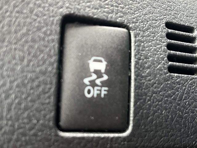 TOYOTA AURIS 2012 Image 31