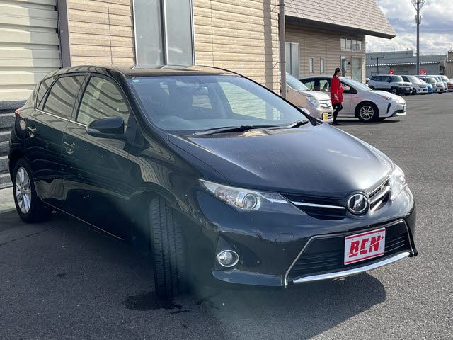 TOYOTA AURIS 2012 Image 31