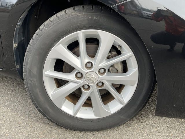 TOYOTA AURIS 2012 Image 31