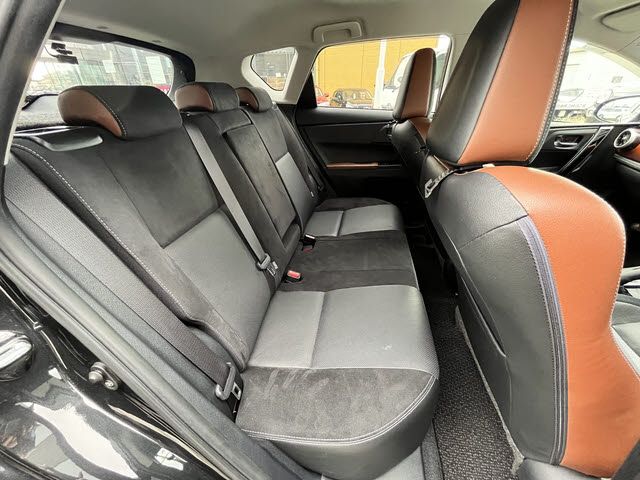 TOYOTA AURIS 2015 Image 31