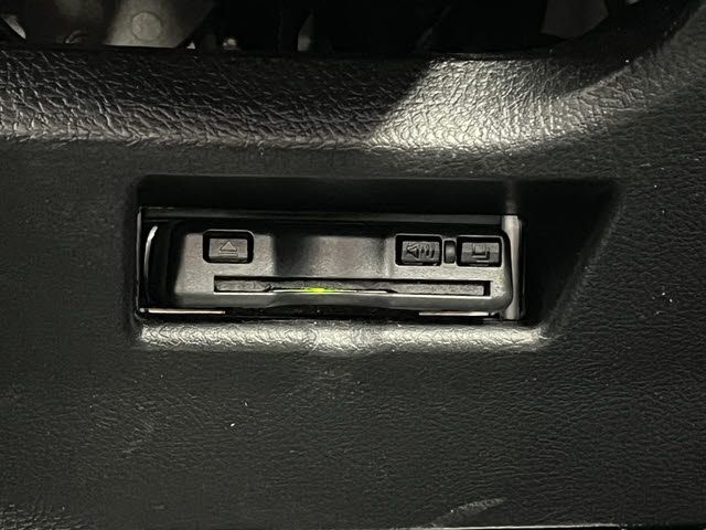 TOYOTA AURIS 2015 Image 31