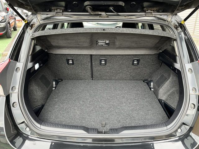 TOYOTA AURIS 2015 Image 31