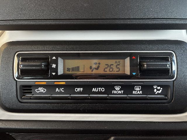 SUZUKI SPACIA 2018 Image 31