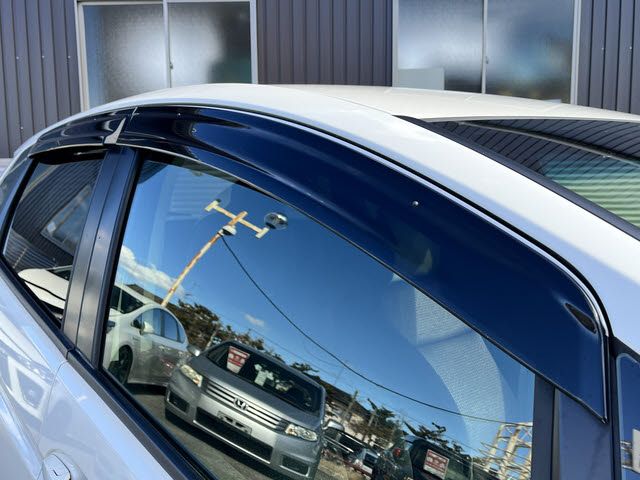 HONDA FIT HYBRID 2016 Image 31