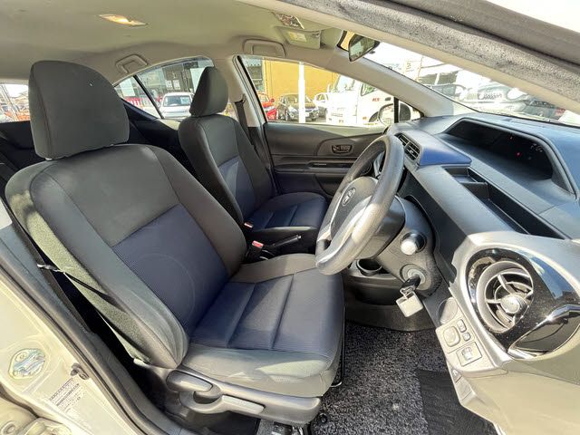 TOYOTA AQUA 2015 Image 31