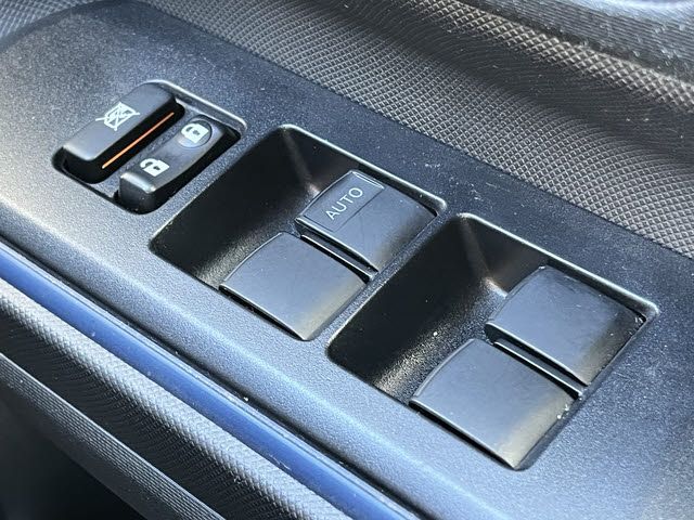 TOYOTA AQUA 2015 Image 31