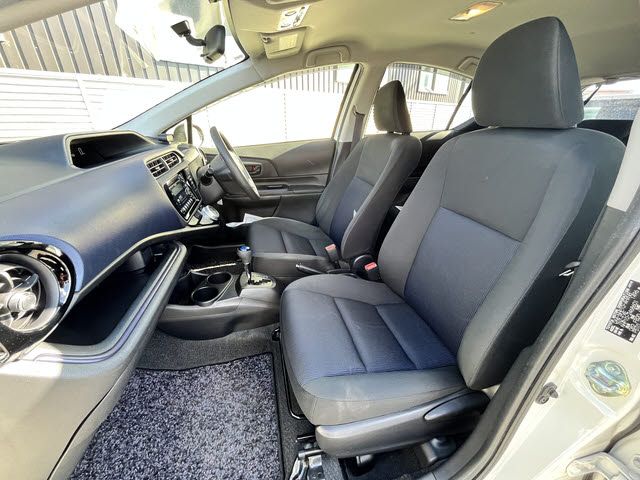 TOYOTA AQUA 2015 Image 31