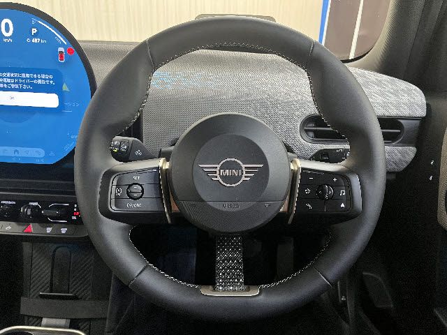 BMW MINI COOPER 5DOOR 2025 Image 31