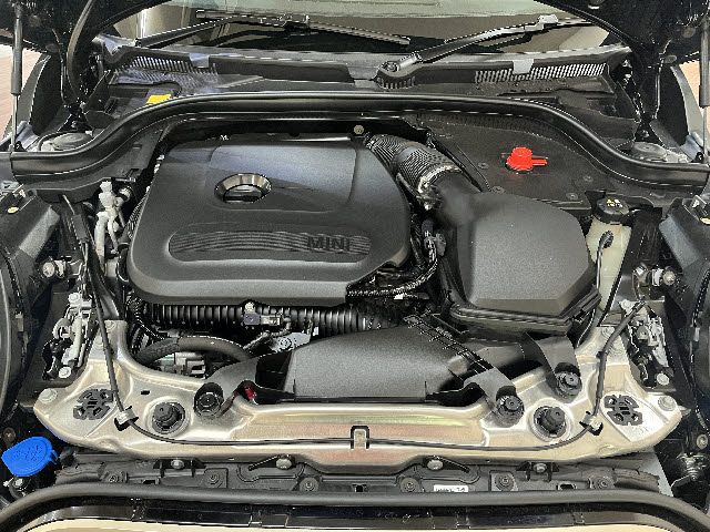 BMW MINI COOPER 5DOOR 2025 Image 31