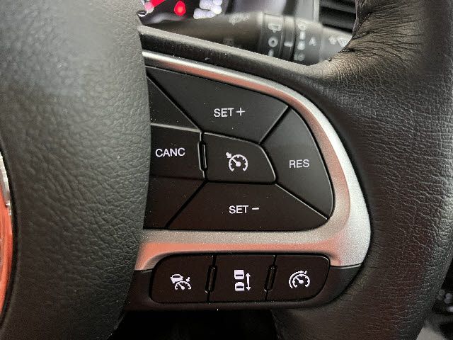 JEEP RENEGADE 2024 Image 31