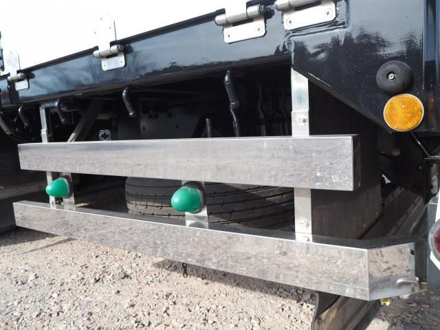 MITSUBISHI FUSOU SUPER GREAT 2015 Image 31