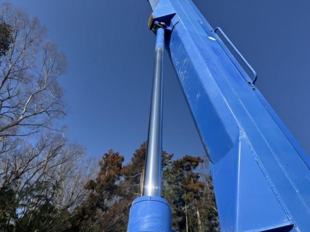 ISUZU ELF 2012 Image 31