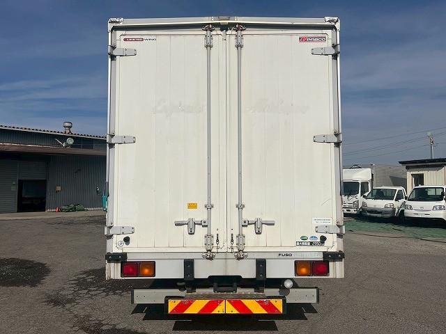 MITSUBISHI FUSOU FIGHTER 2015 Image 31