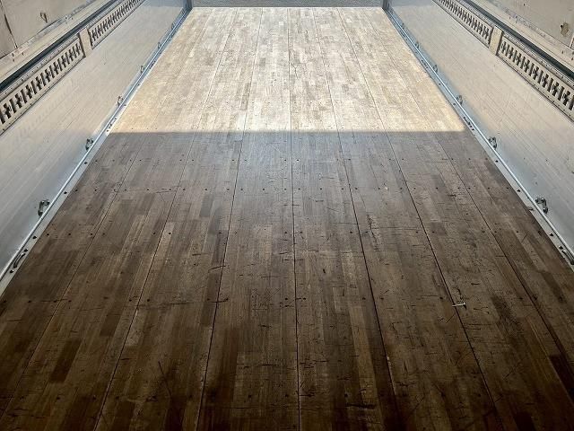 MITSUBISHI FUSOU FIGHTER 2015 Image 31