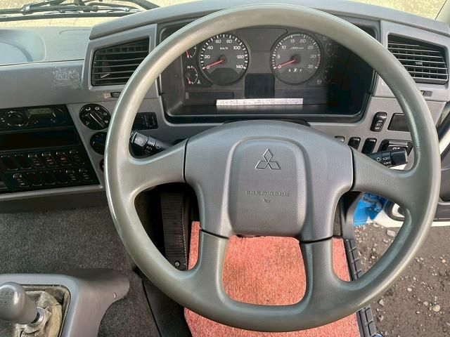 MITSUBISHI FUSOU FIGHTER 2015 Image 31