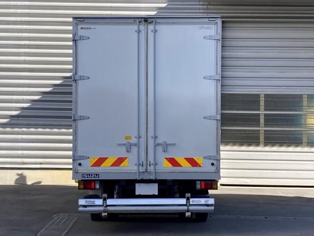 ISUZU ELF 2019 Image 31